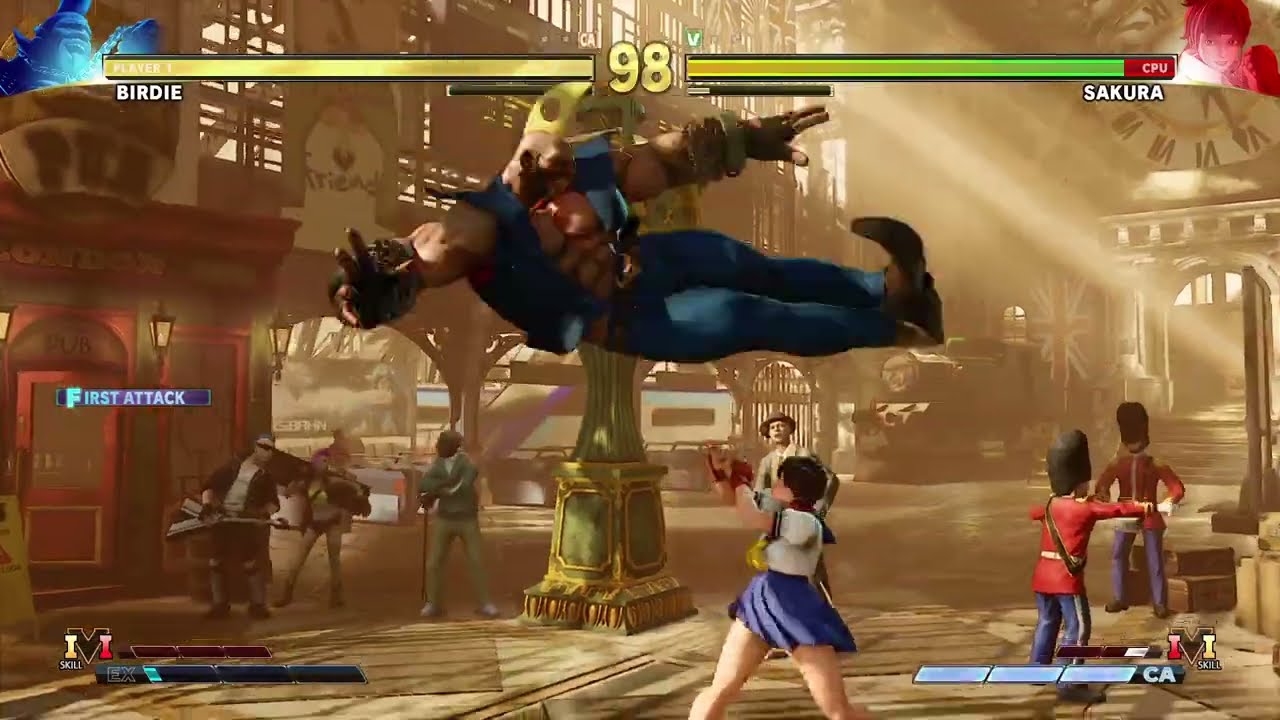 STREET FIGHTER V Birdie vs Sakura