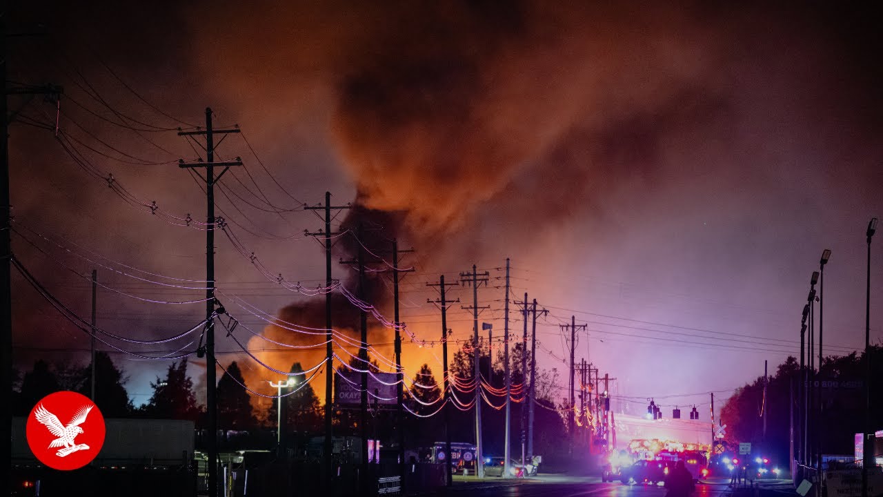 Live: Mayor Craig Greenberg provides update on UPS plane crash in Louisville