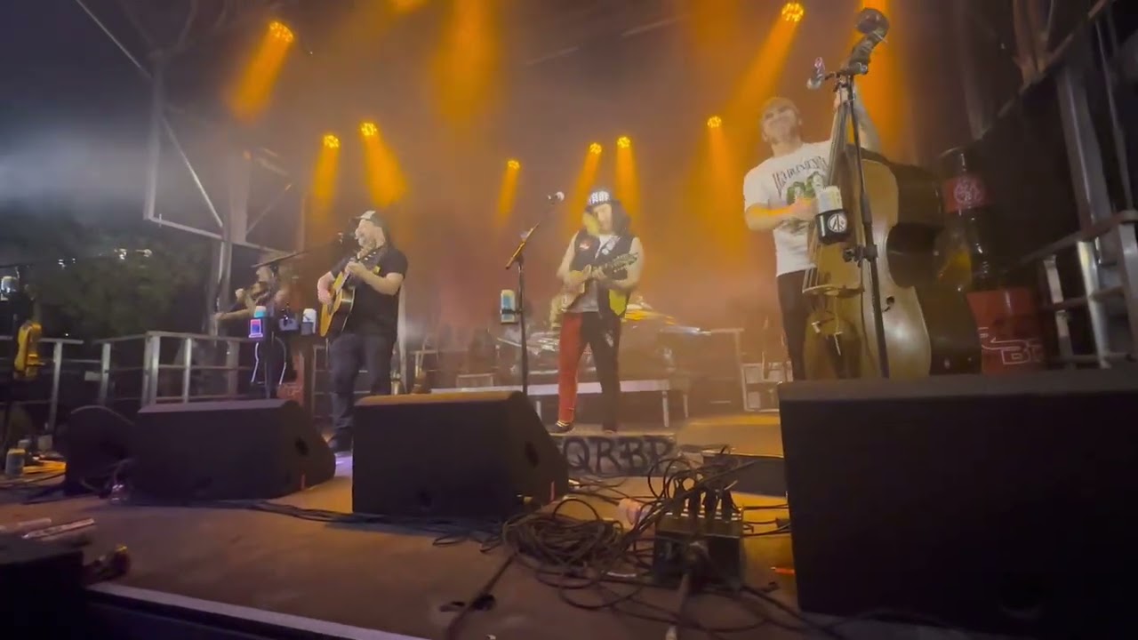Me D’mandait Ma Blonde - Quebec Redneck Bluegrass Project @La Commission B - St-Casimir - 2023-06-16