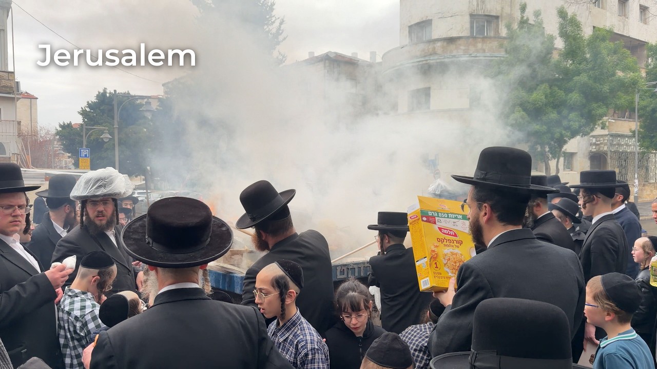 Jerusalem Right Now &mdash; Burning Chametz Before Passover 🇮🇱 [4K]