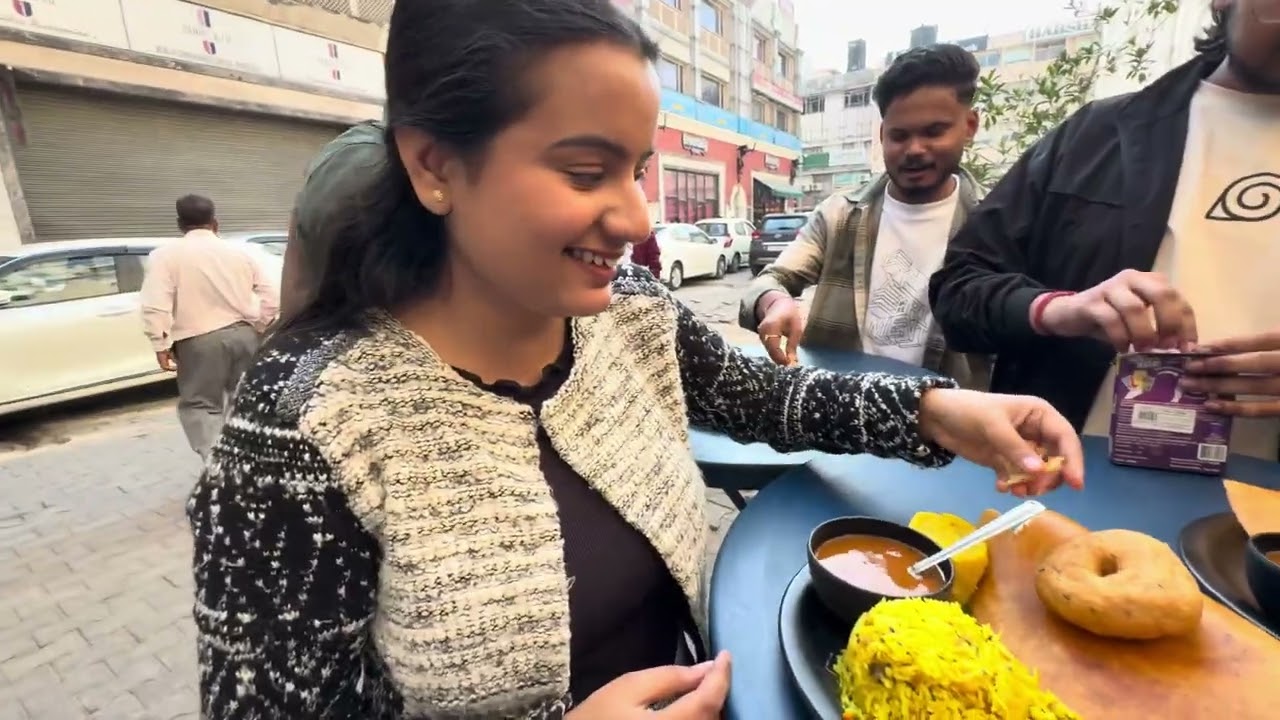 From mini samosa to Darshini to the most popular Srk’s favourite coffee spot in Delhi .