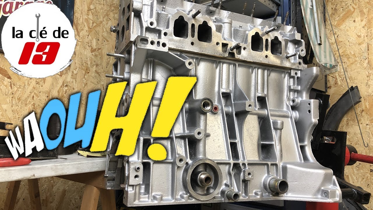 PEINDRE SON MOTEUR DE 205 GTI