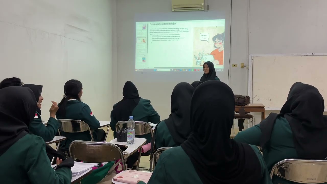 Siti Rahma Hidayah 23130048 Bimbingan Klasikal tentang kesulitan belajar dengan menggunakan media IT