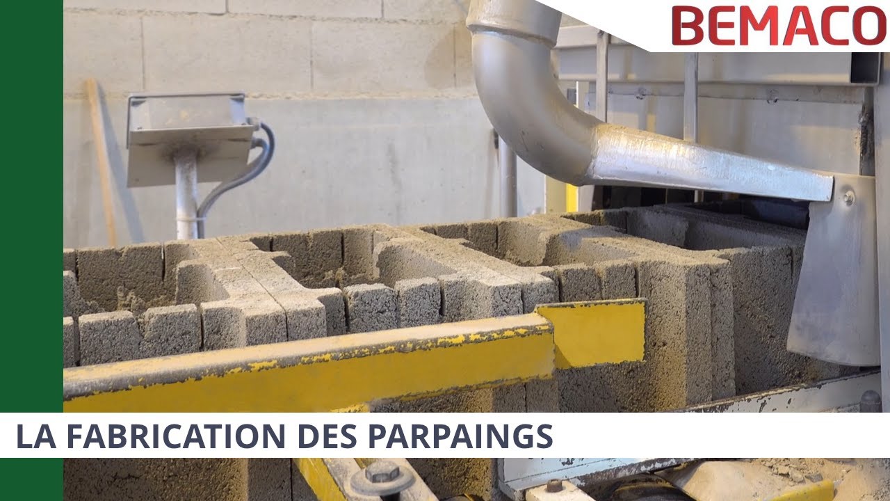 Fabrication des parpaings à l'usine BEMACO (rectification des blocs)