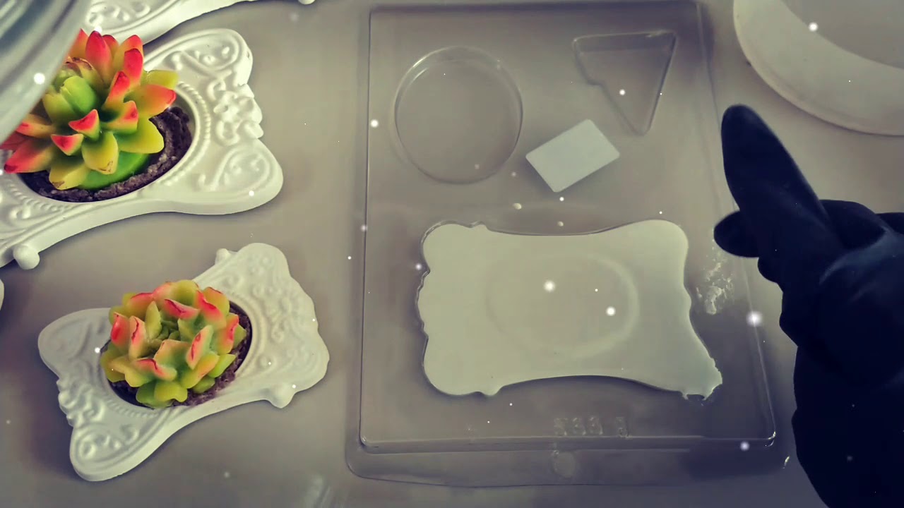 Faça você mesmo! Moldura Retrô em Gesso