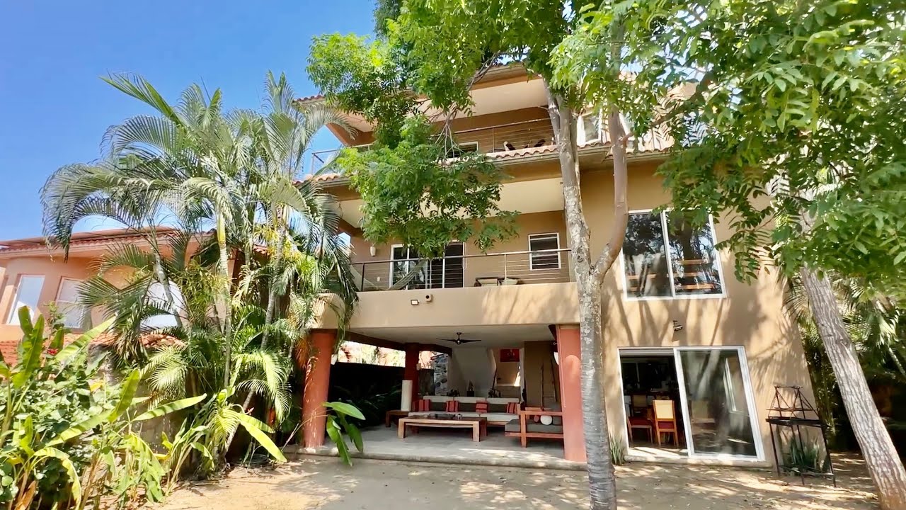 Oceanview 3BR large home in Ixtapa FOR SALE 1.275M USD
