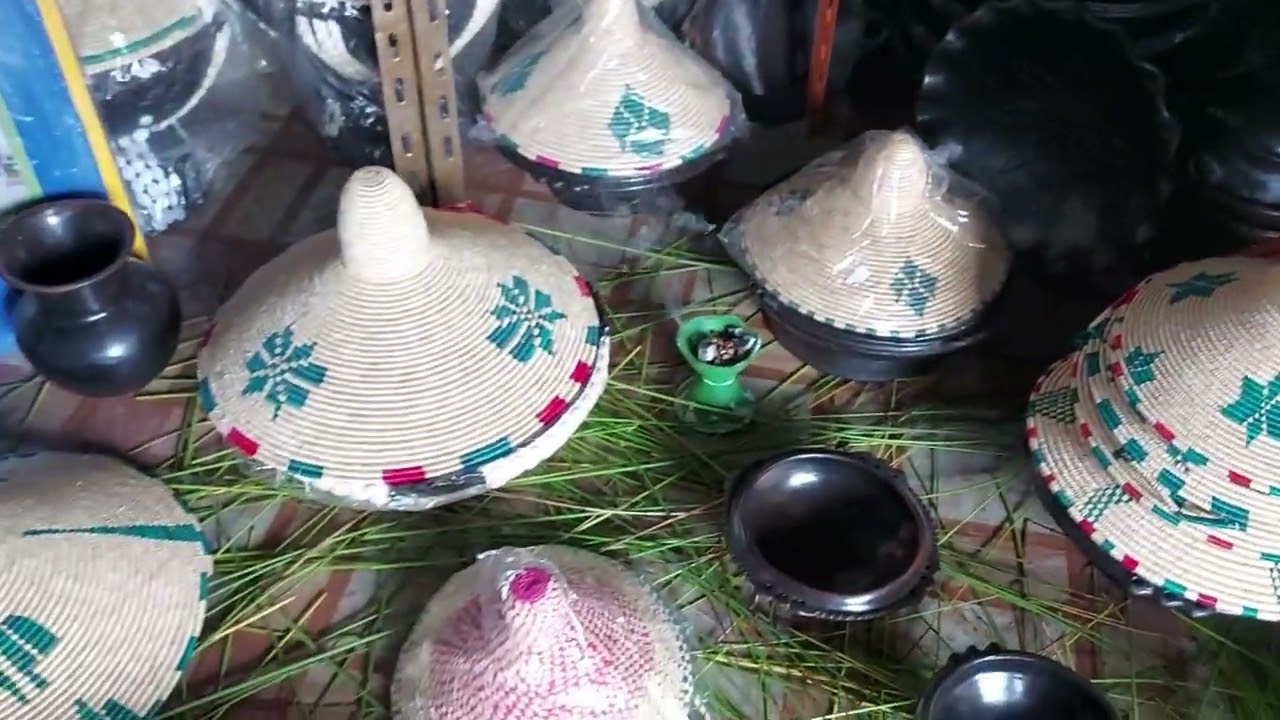 እንኳን ወሄም አሰላናሁ ክትፍ አይቤ ጎመን ሌላም ሌላም ነገር መቅረቢያ ጣባ በአይነቱ
