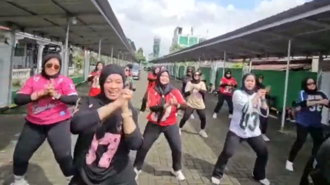 1234 koplo /choreo by adinda amela / my team#sanggarkakrona #dance #fylpシ #zumba #senamkreasi #koplo