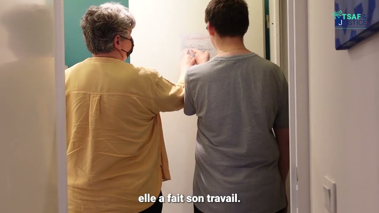 TÉMOIGNAGE : Une mère retrace le parcours de fils atteint de TSAF