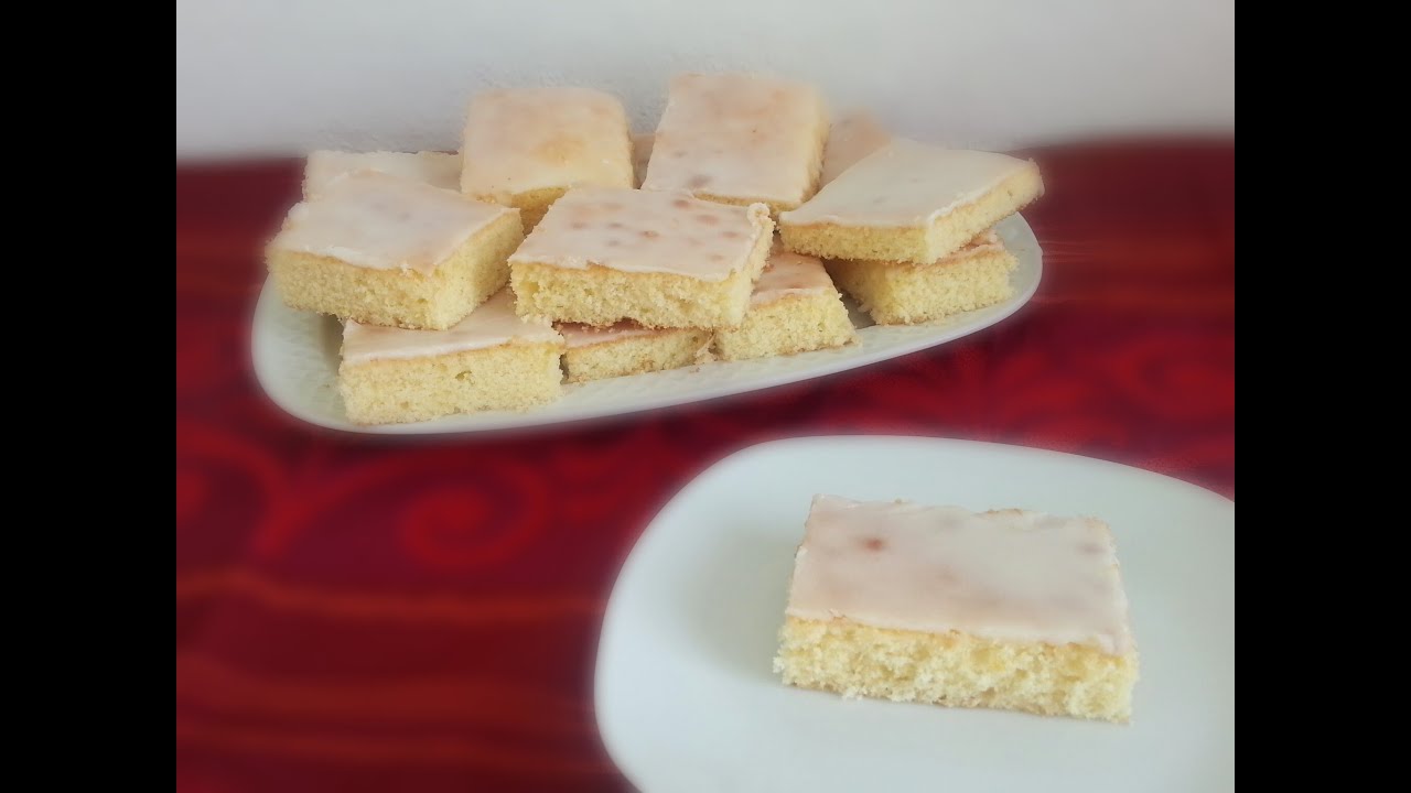 Zitronenkuchen vom Blech / saftig und fluffig/ Sommerkuchen