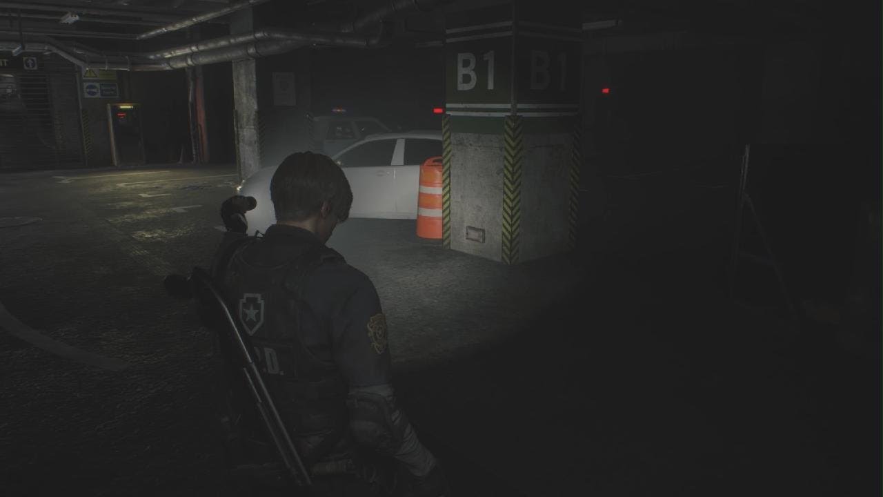 RESIDENT EVIL 2_4:please don't go beauty woman 😍