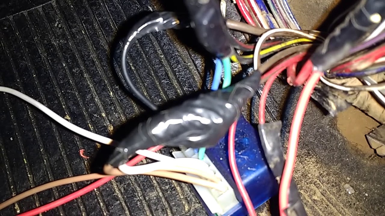 Como instalar trava elétrica universal no astra