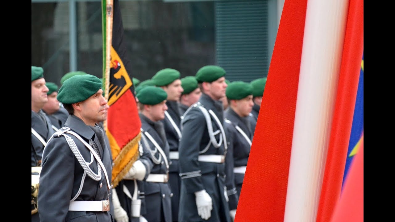 Ehrenkompanie - Österreichs Kanzler Kurz - Militärische Ehren