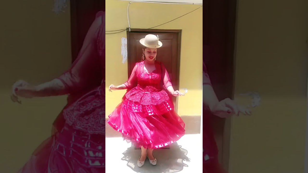 Cholita paceña
