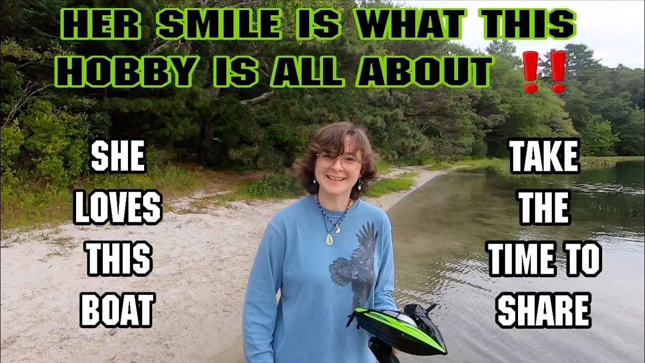 her DeeRC RC Boat