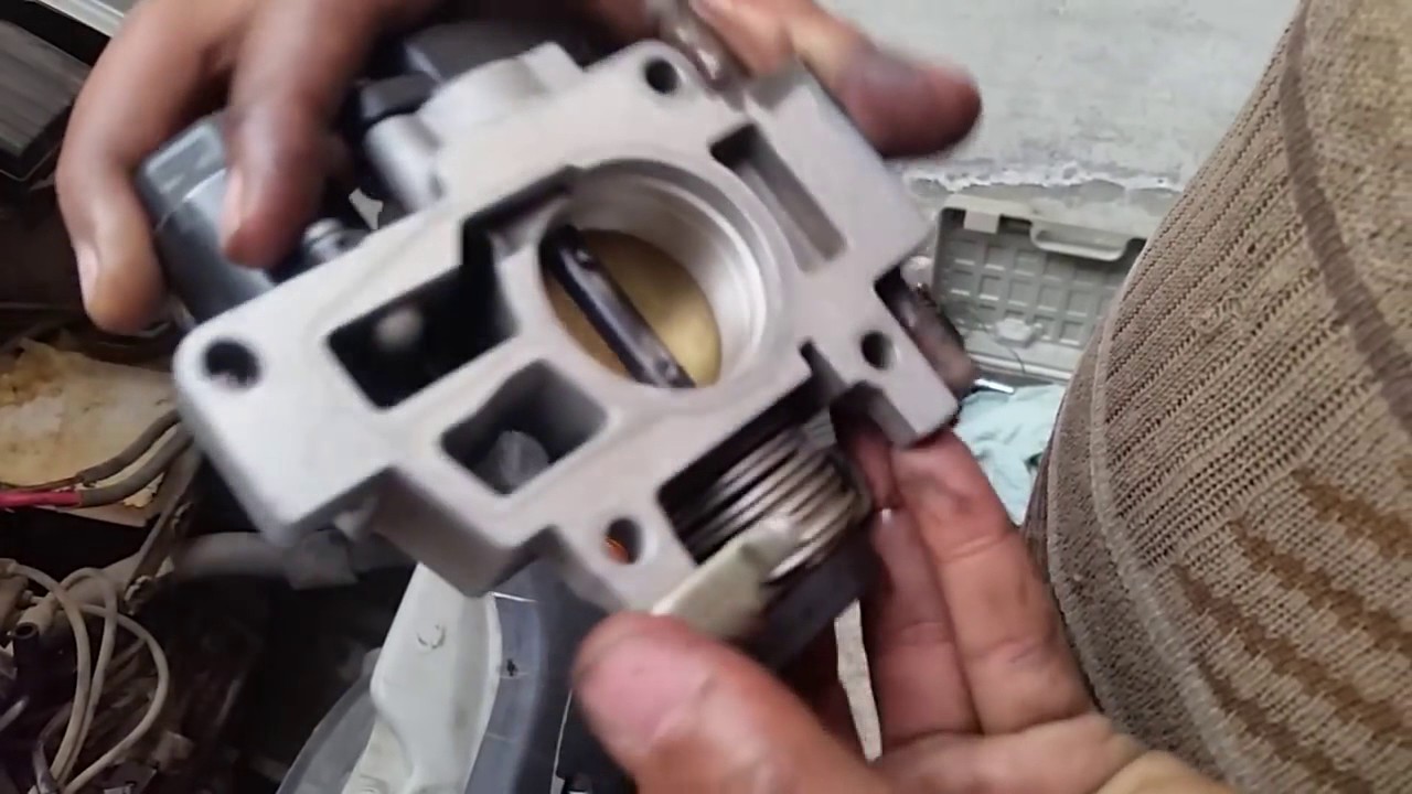 Daewoo Matiz Engine Overhaul  part 1