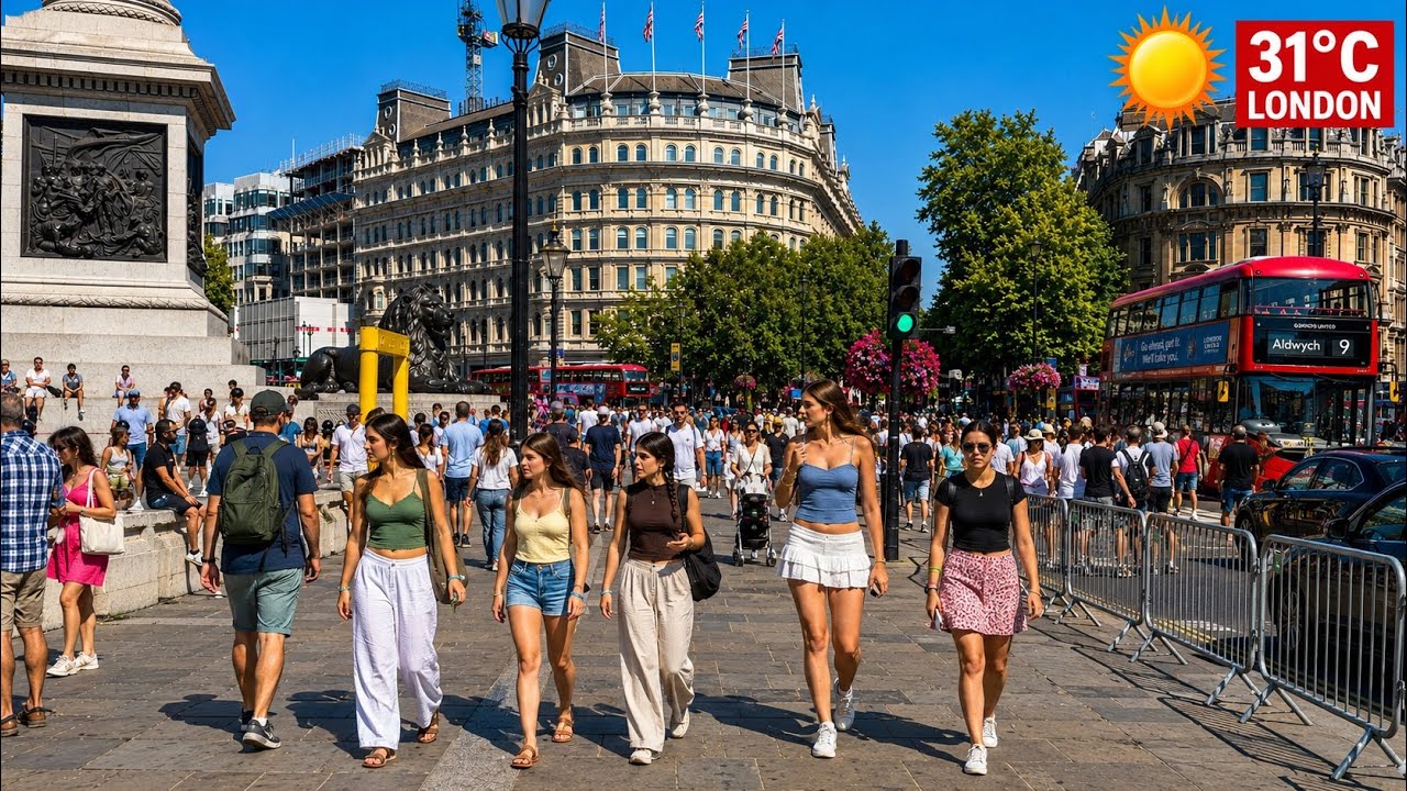 London Walking Tour 2026 | Central London Summer Walk | Busy Streets & Outdoor Dining [4K HDR]