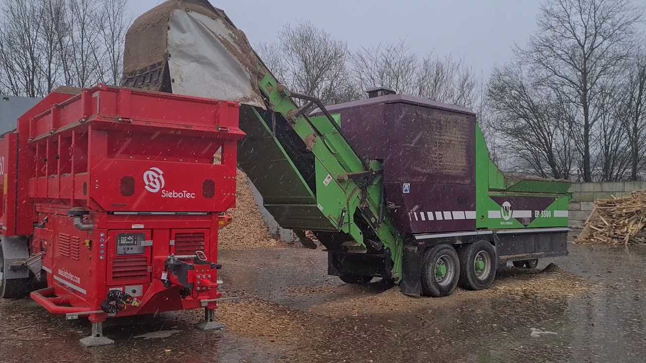 Willibald EP 5500 Shredder und SieboTec Siebo 6000 Trommelsieb arbeiten in Altholz