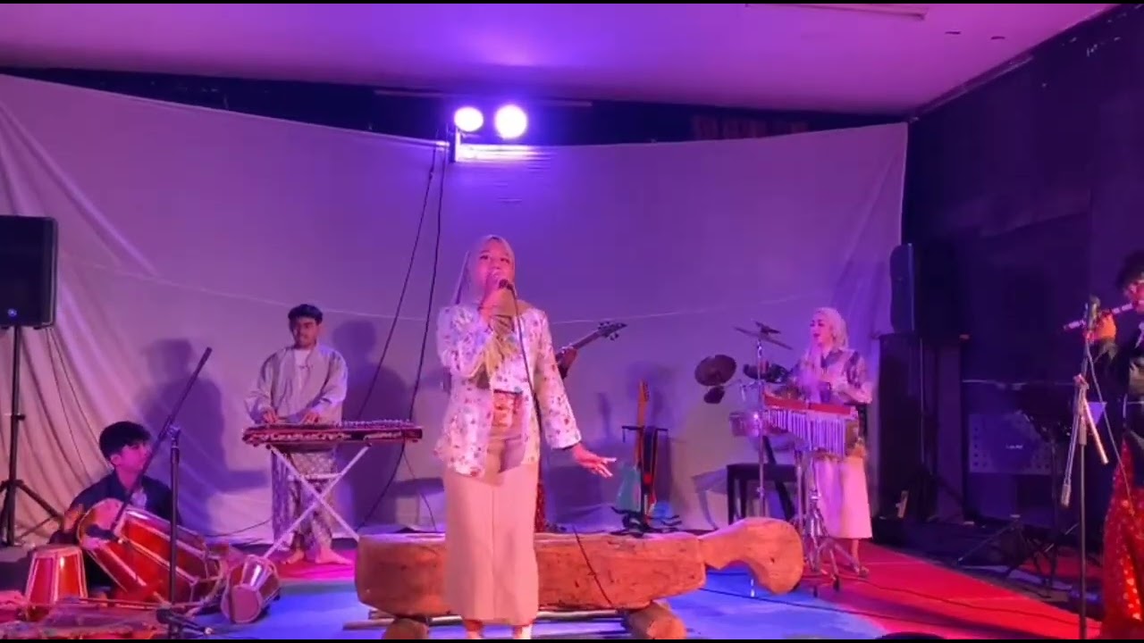 ARANSEMEN MUSIK "JALAN-JALAN"