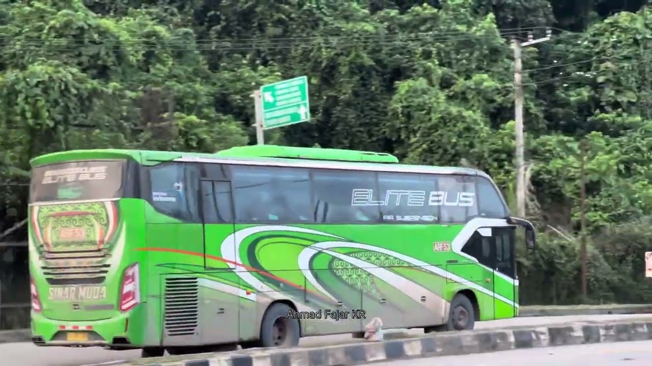 Bus Elit Angkutan Karyawan Batubara, Hunting Bus Sore Di Kota Tambang Batubara, Sangatta