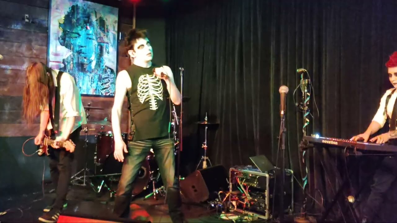 Tim's tavern: ghost in the graveyard 12/6/25