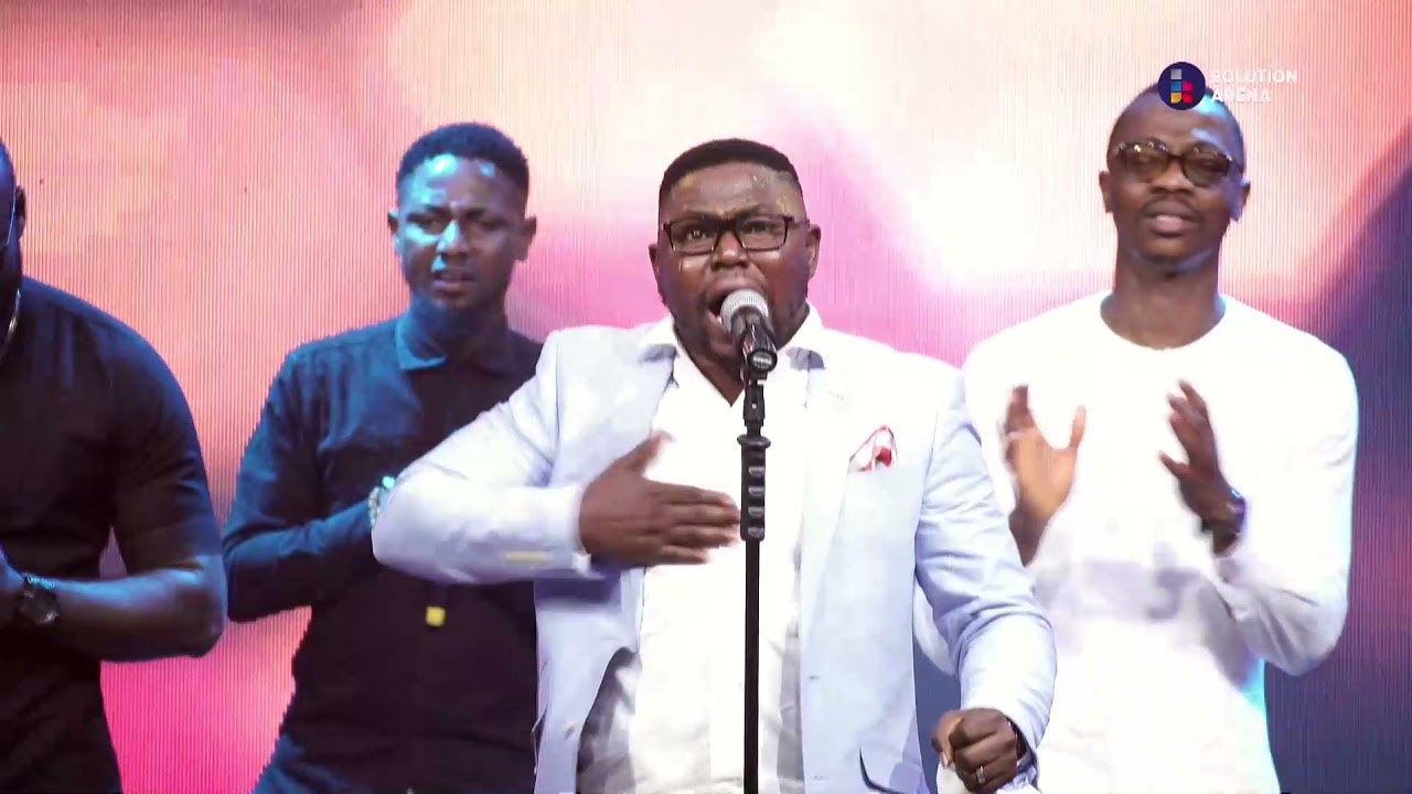 Teary Atmosphere of Worship || Incredible God, Mighty God || Dependable God || Worship Session