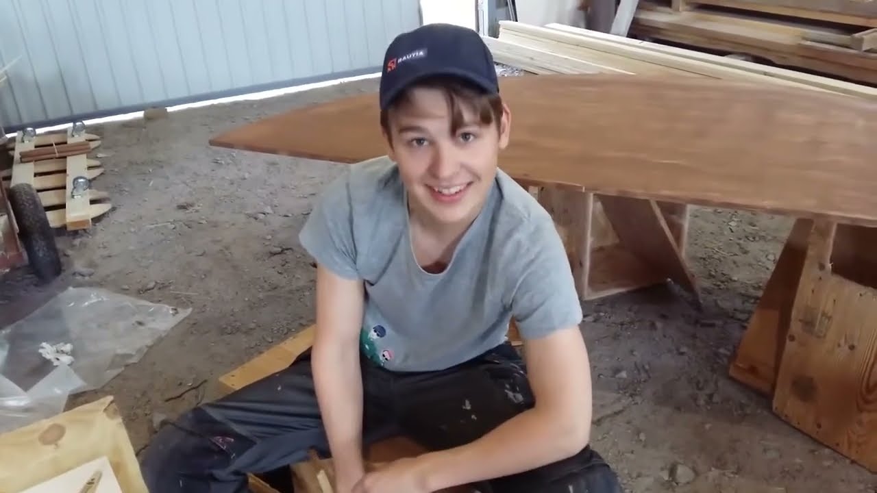 KAJ - Making of TACO HEJ (me. GU$TA) part 1 (English subtitles)