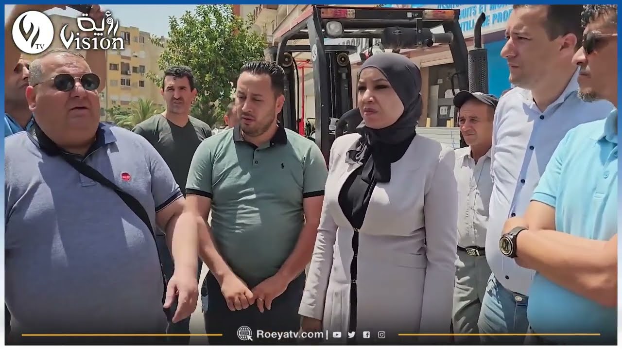 رئيس دائرة #بجاية تقف على مختلف شوارع المدينة التي يتم إعادة تهيئتها