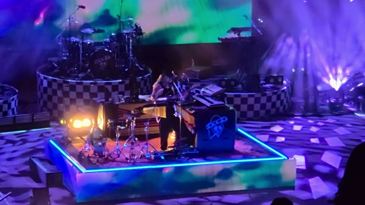 Tash Sultana, Red Rocks, 20 June 2025, 