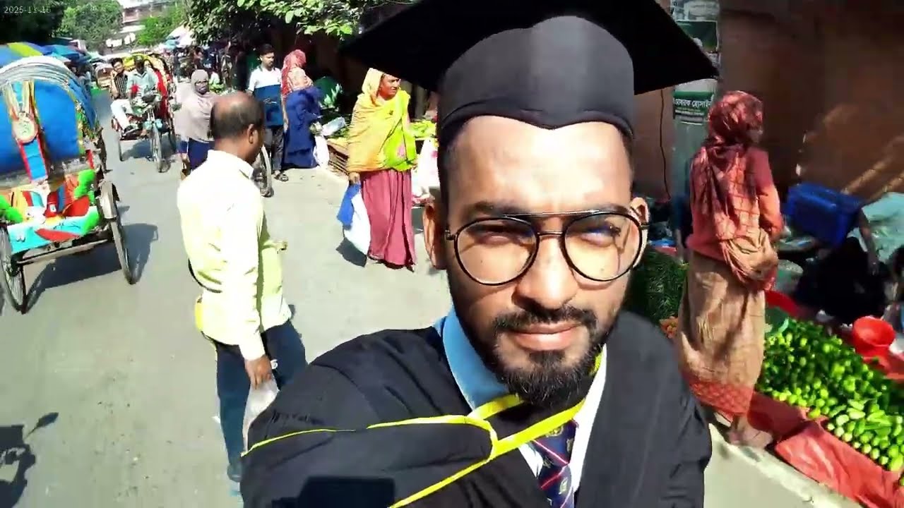 After years of ‘Sir attendance diben?’I present you: Graduate Me 🎓🤣