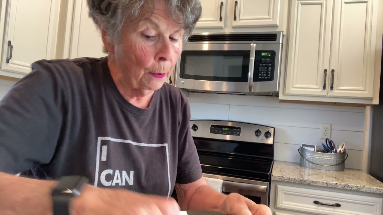 No-fail PIE CRUST | Family Recipe | Simple and easy way to make your own pie crust | Mom's pie crust