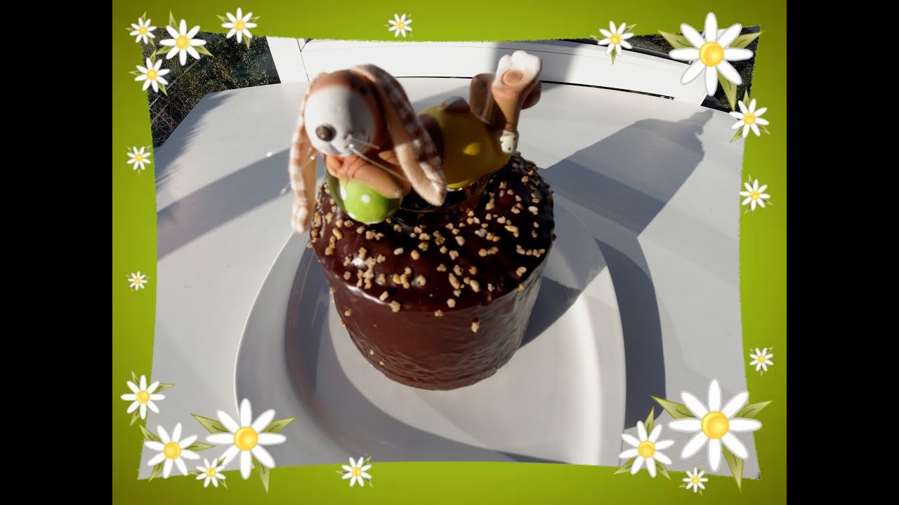 Gekochter Haselnussrührkuchen zum Osterfest