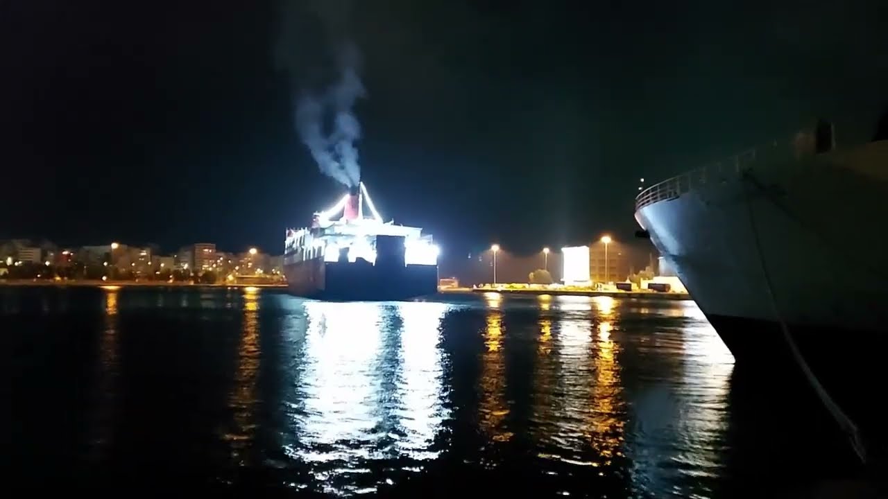 ΝΗΣΟΣ ΡΟΔΟΣ & BLUE HORIZON βραδινή αναχώρηση από τον Πειραιά // Evening departure from Piraeus!!