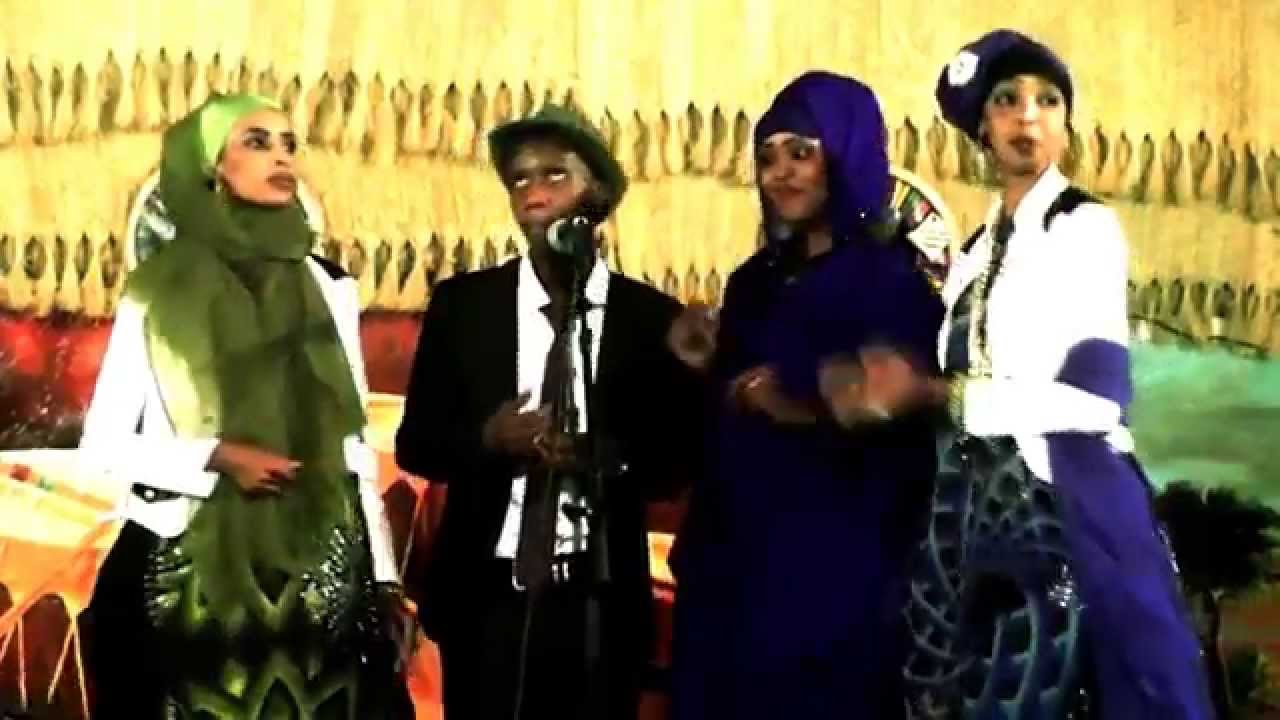 Cabdikarin Yare QARAAMI OFFICIAL VIDEO (FANSAN BAND) 2016