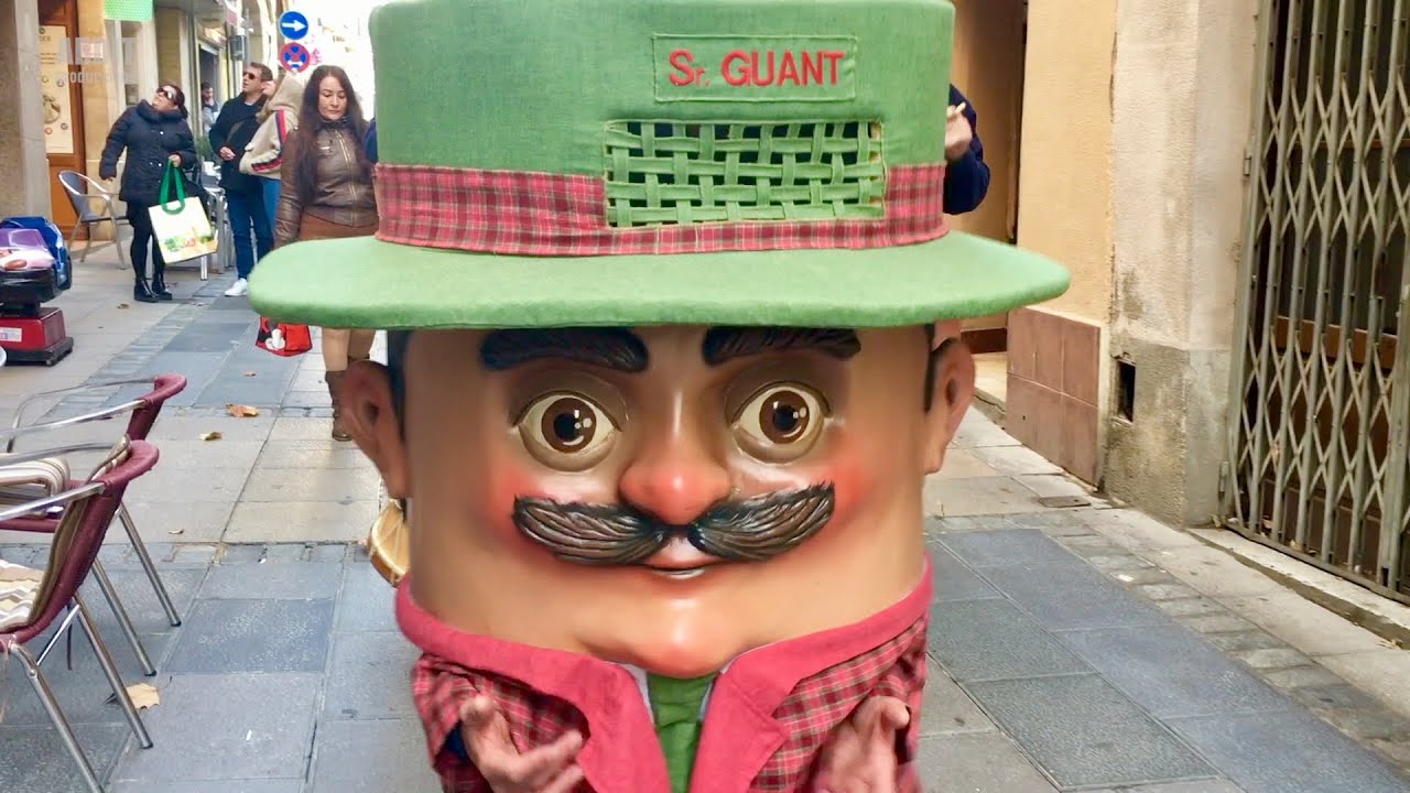 El Sr  Guant 16è Festival de Titelles