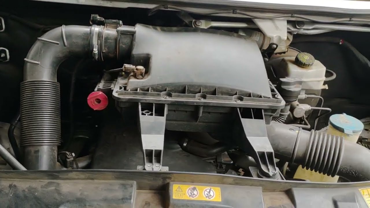 Local do número de motor e chassi Sprinter cdi 413, 313 ano 2019