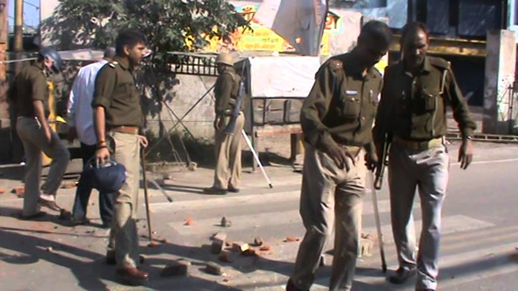 Rashtriya Janhit News   Thana Khalabazar me Police Par Attack   Dinesh Kumar 2