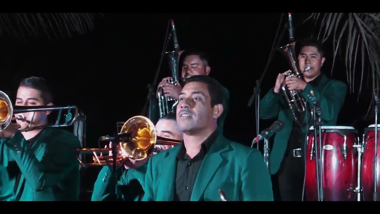 POPURRÍ RANCHERO - BANDA SANTA ROSALÍA 2022 (EN VIVO)