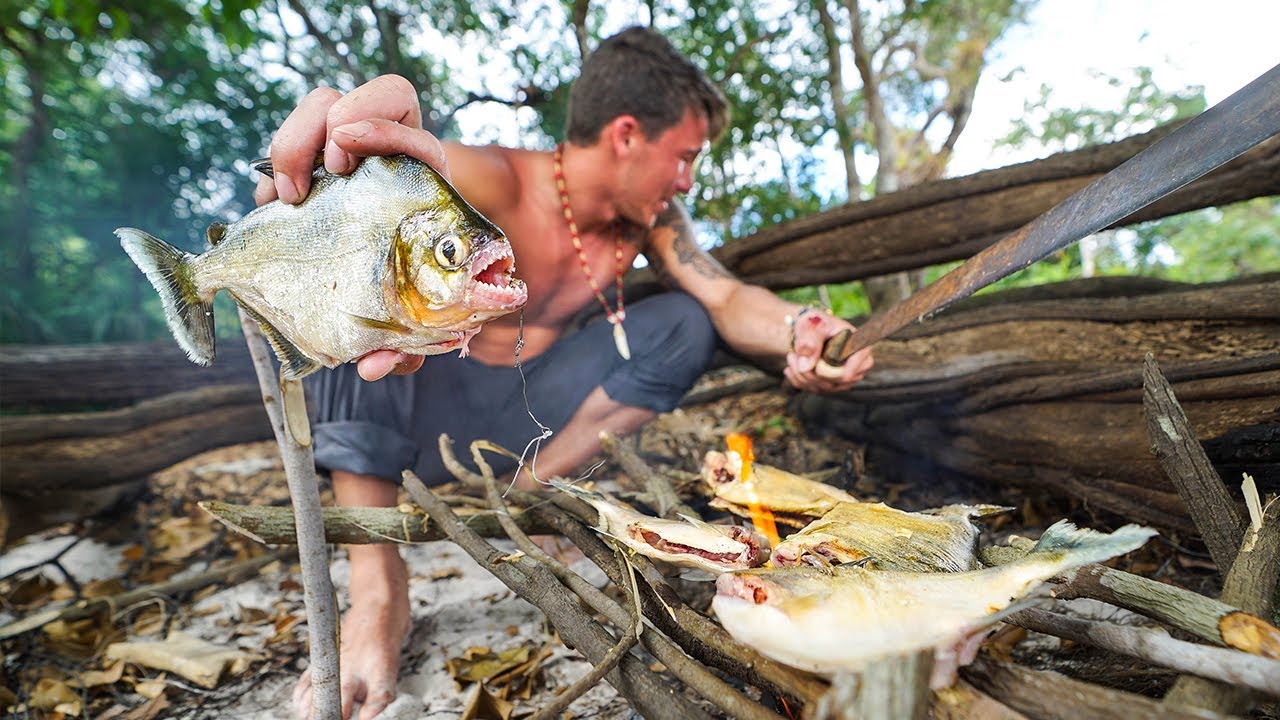Surviving In The JUNGLE PIRANHA Catch Clean Cook!!