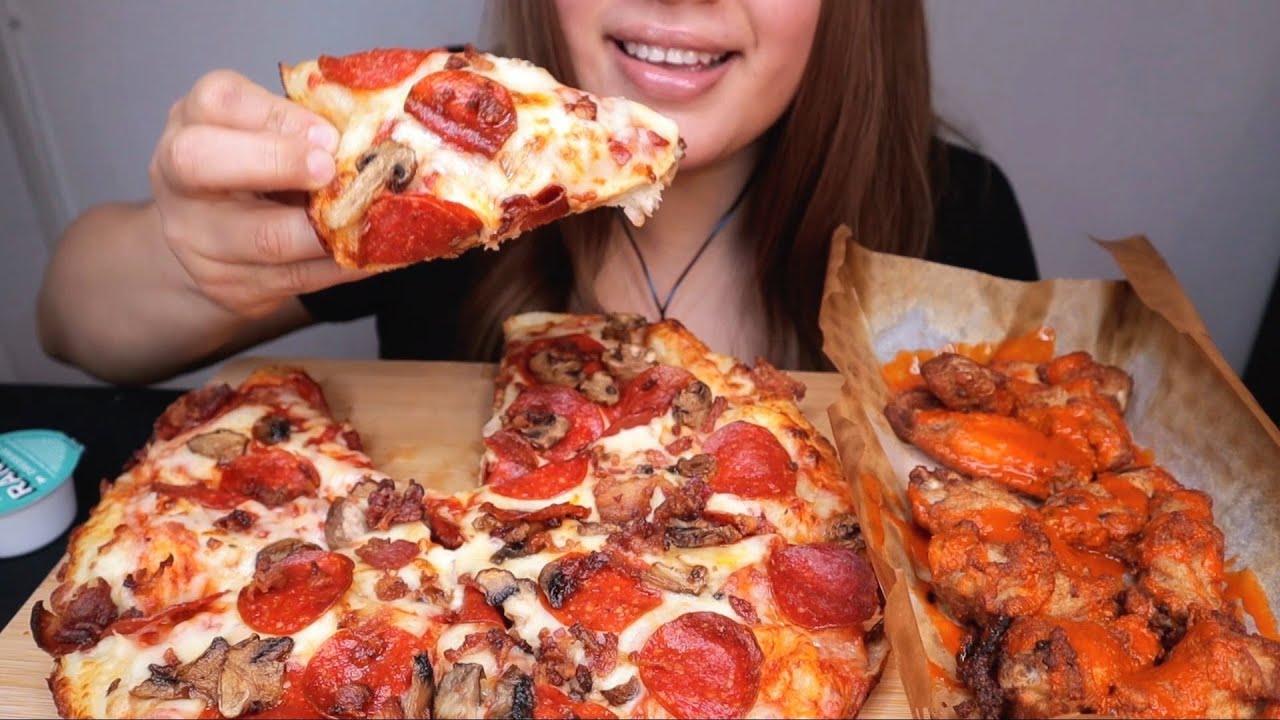 DOMINO'S PAN PIZZA + BUFFALO WINGS| ASMR MUKBANG *NO TALKING*