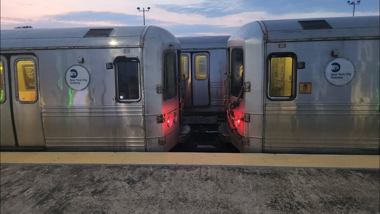 R46 Shuttle Coupling and Decoupling at Rockaway Park 116