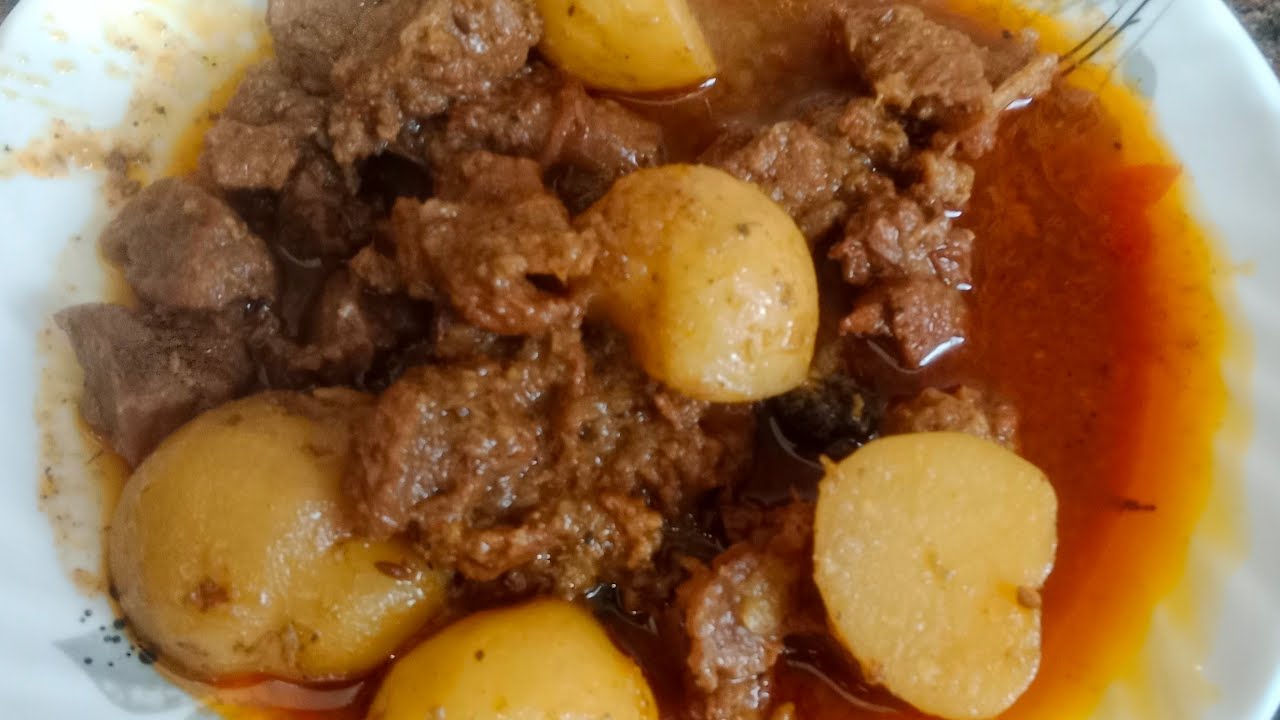आलू मटन की स्वादिष्ट रेसिपी कैसे बनता है, Aloo mutan receipe / Testi Aloo mutan receipe / mutan 
