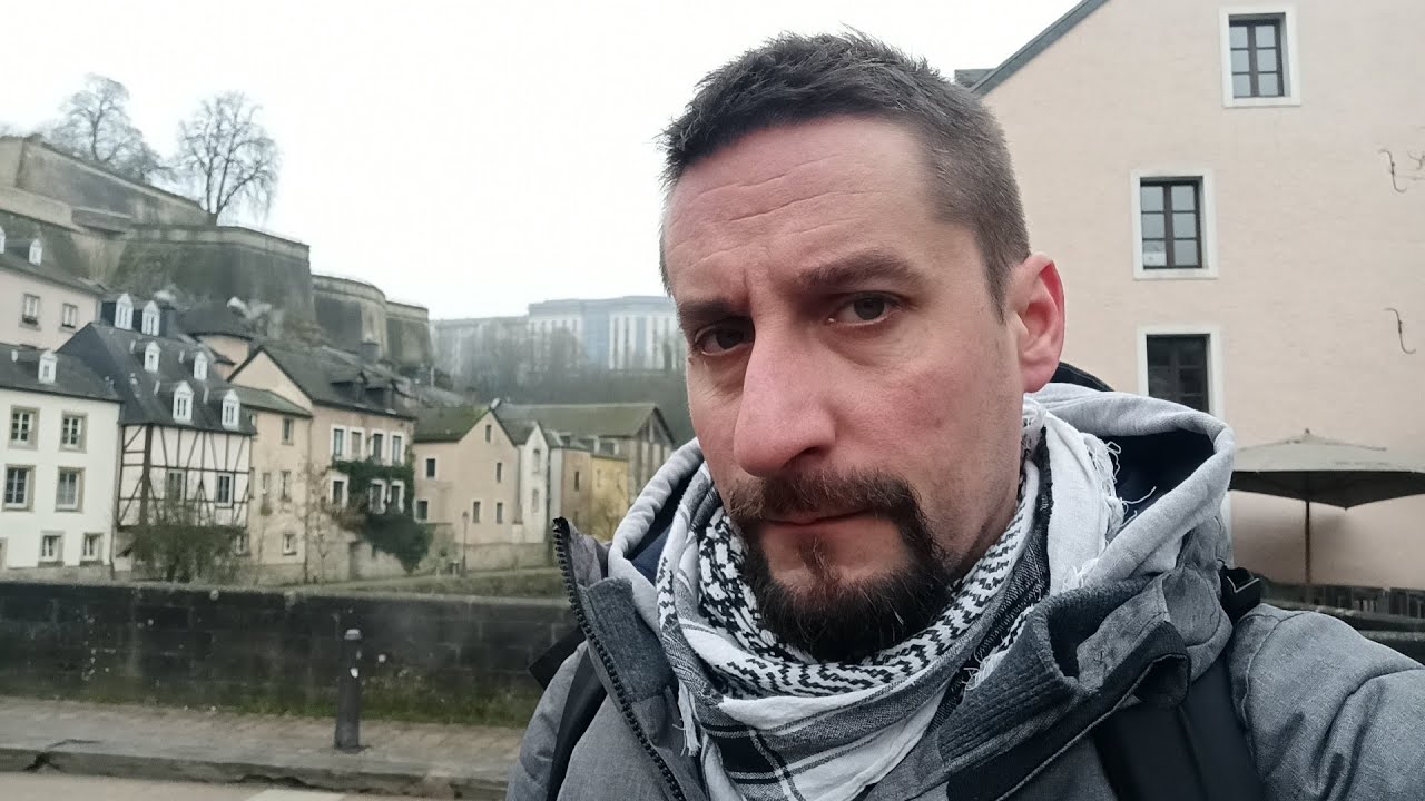 352  Luxemburg Architektura, Skała, Historia, Najdroższa waluta na świecie