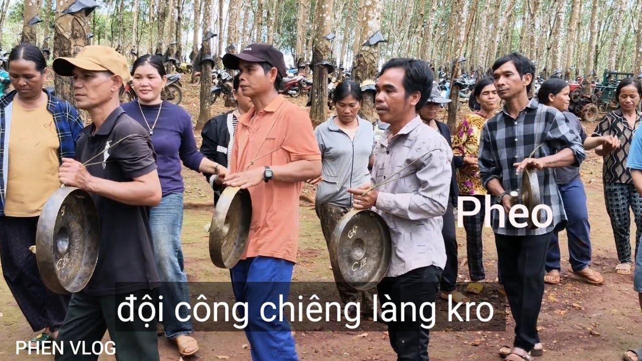 Công Chiêng Tây Nguyên - Đội Công Chiêng Làng Kro / P36