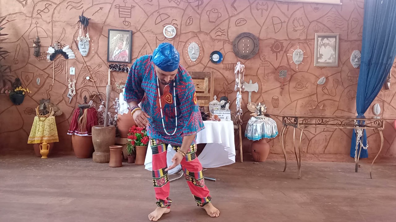 Igbi de Oxala dan&ccedil;a simples passos