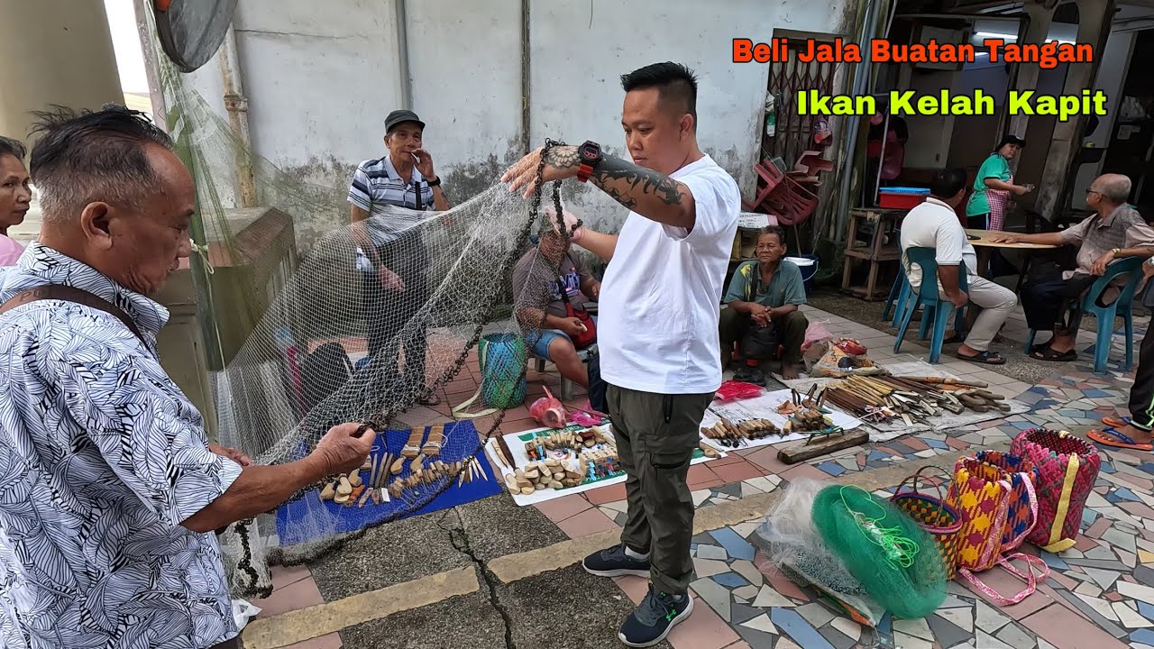 Pasar Kapit Setiap Hari Rancak Banyak Jualan // Beli Jala Buatan Tangan // Beli Ikan Kelah Kapit…//