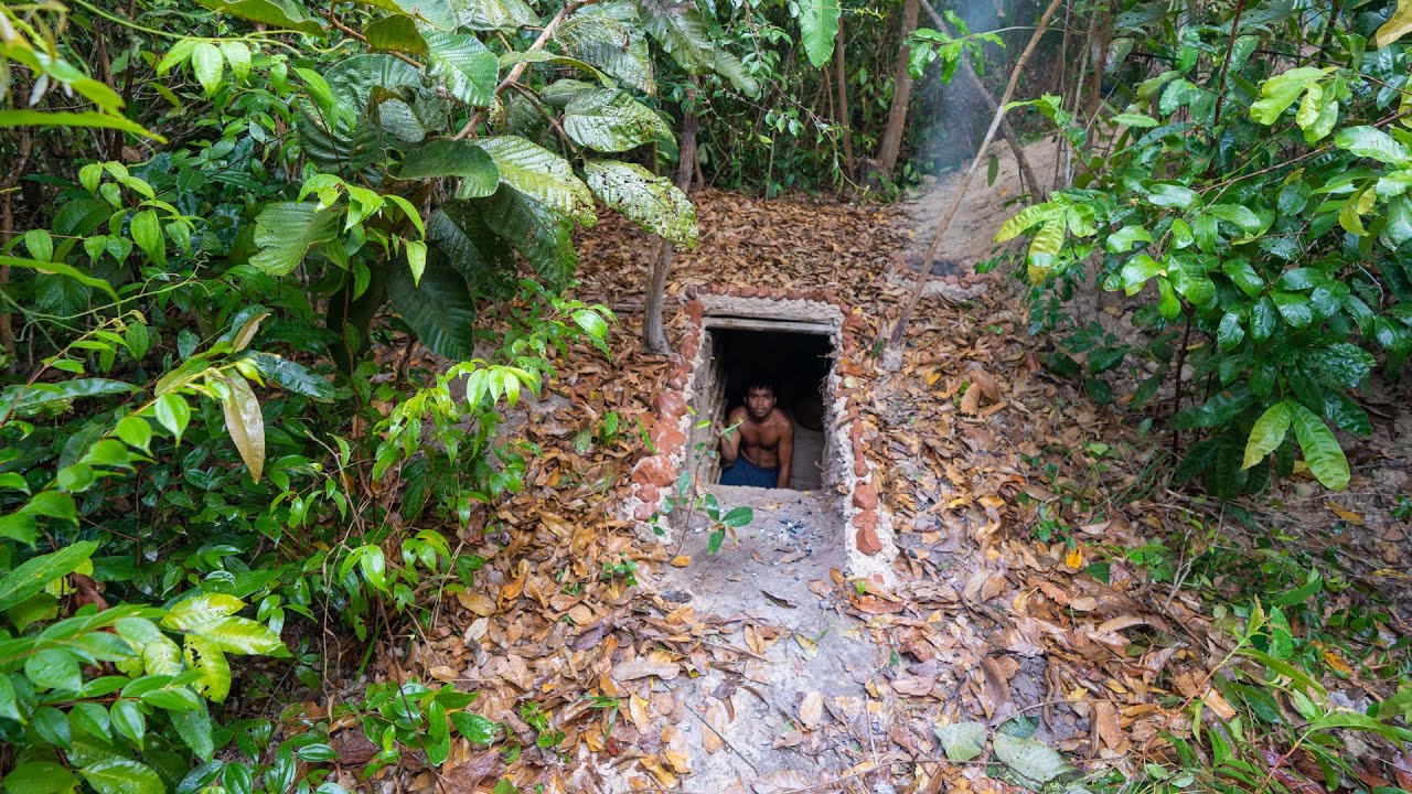 Build The Most Secret Under Earth Home in The Wood