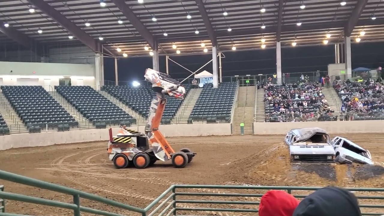 Galactron vs Reptar Monster Truck Wars