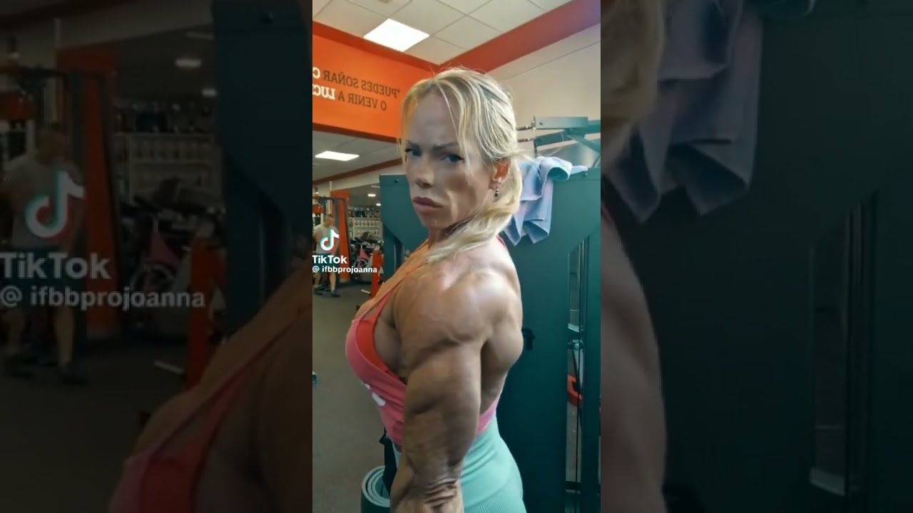 Insane Female bodybuilder || Most Shredded & Ripped 