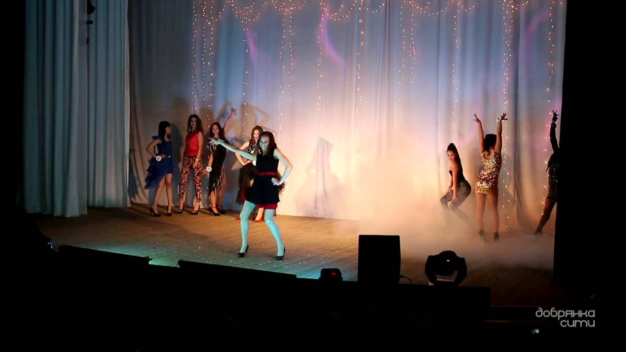 Дефиле «Звезда вечеринки»